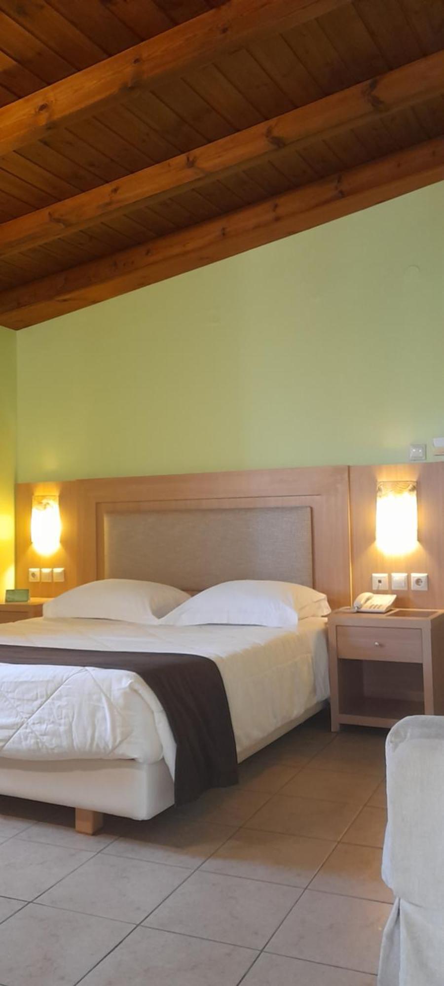 Hotel Leto Delphi Bagian luar foto